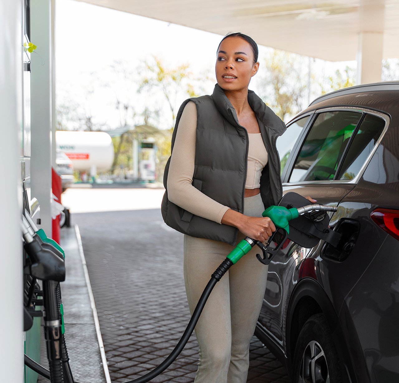 afb_Vrouw_Tanken_SZ_Drive